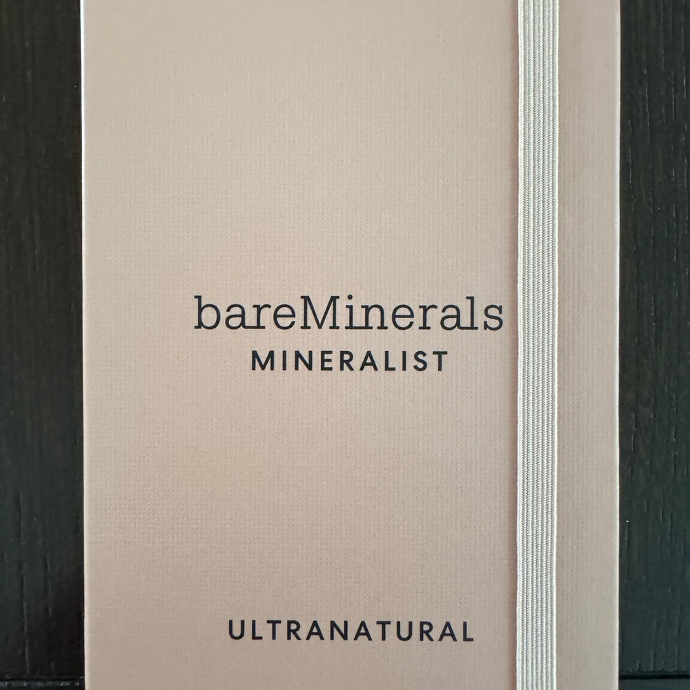 bareMinerals Mineralist Ultranatural Palette - Picture 8 of 10